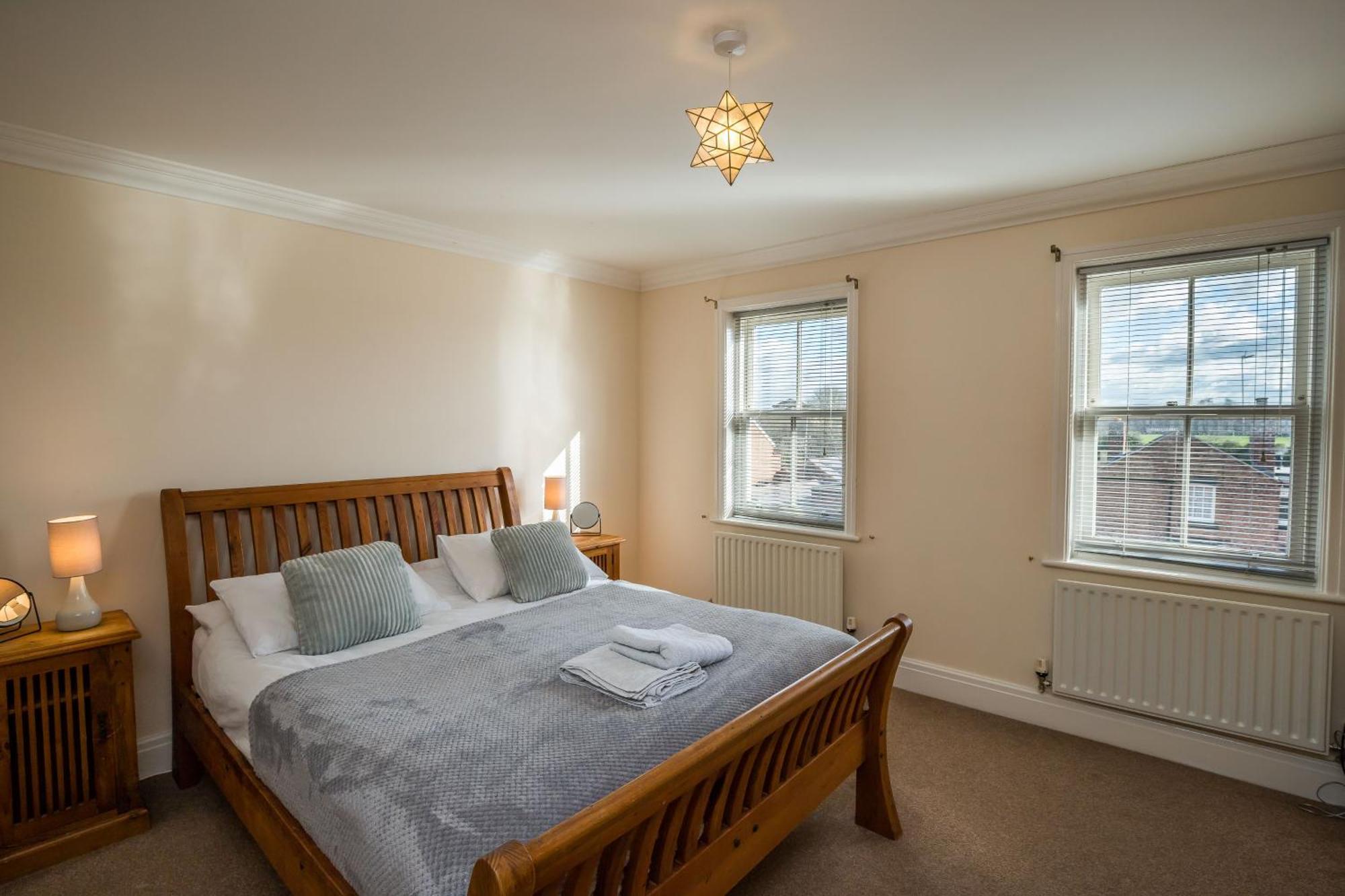 Hotel Spacious, 3 Bed House For 6 In Central Chester Esterno foto