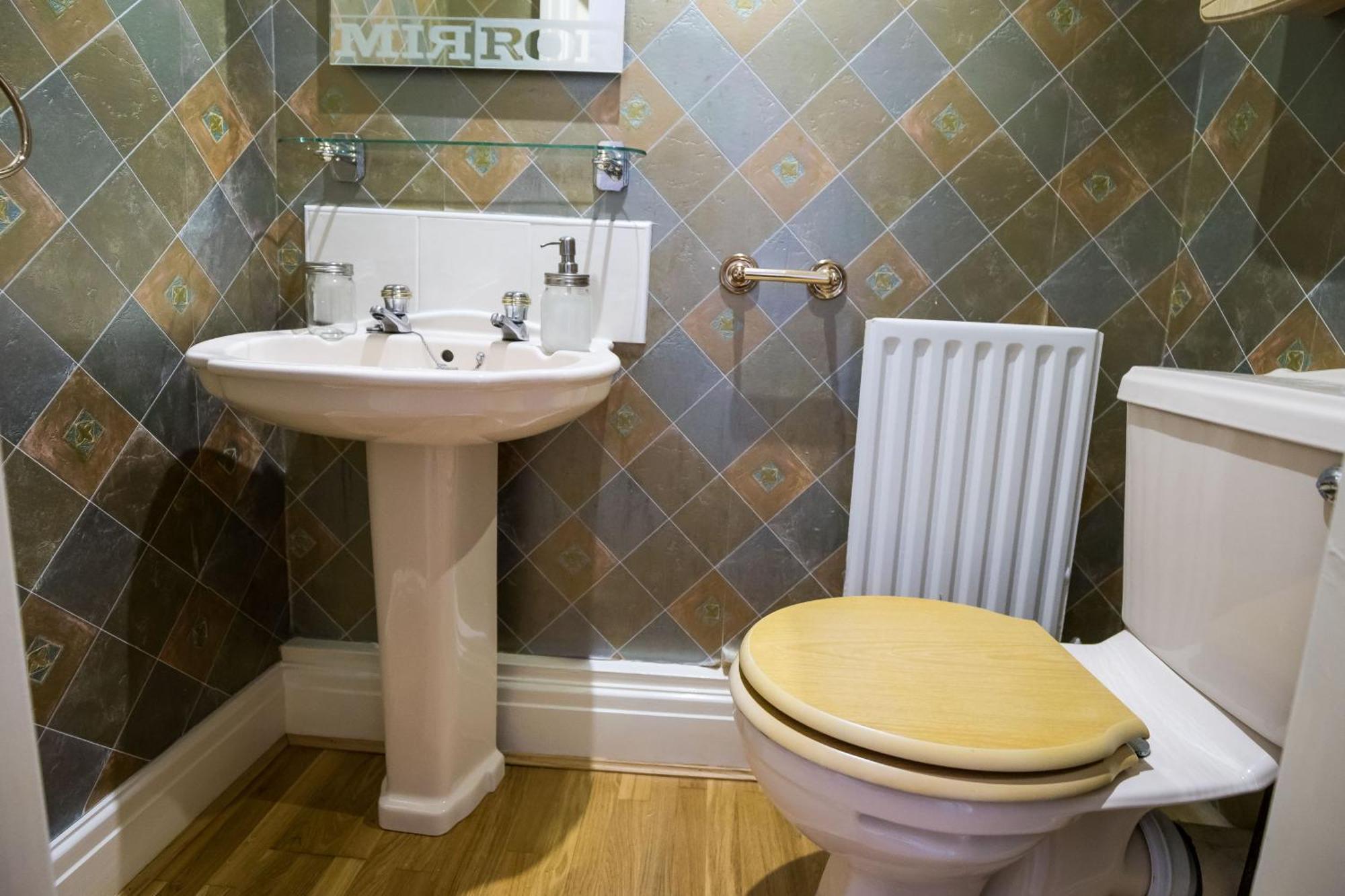 Hotel Spacious, 3 Bed House For 6 In Central Chester Esterno foto