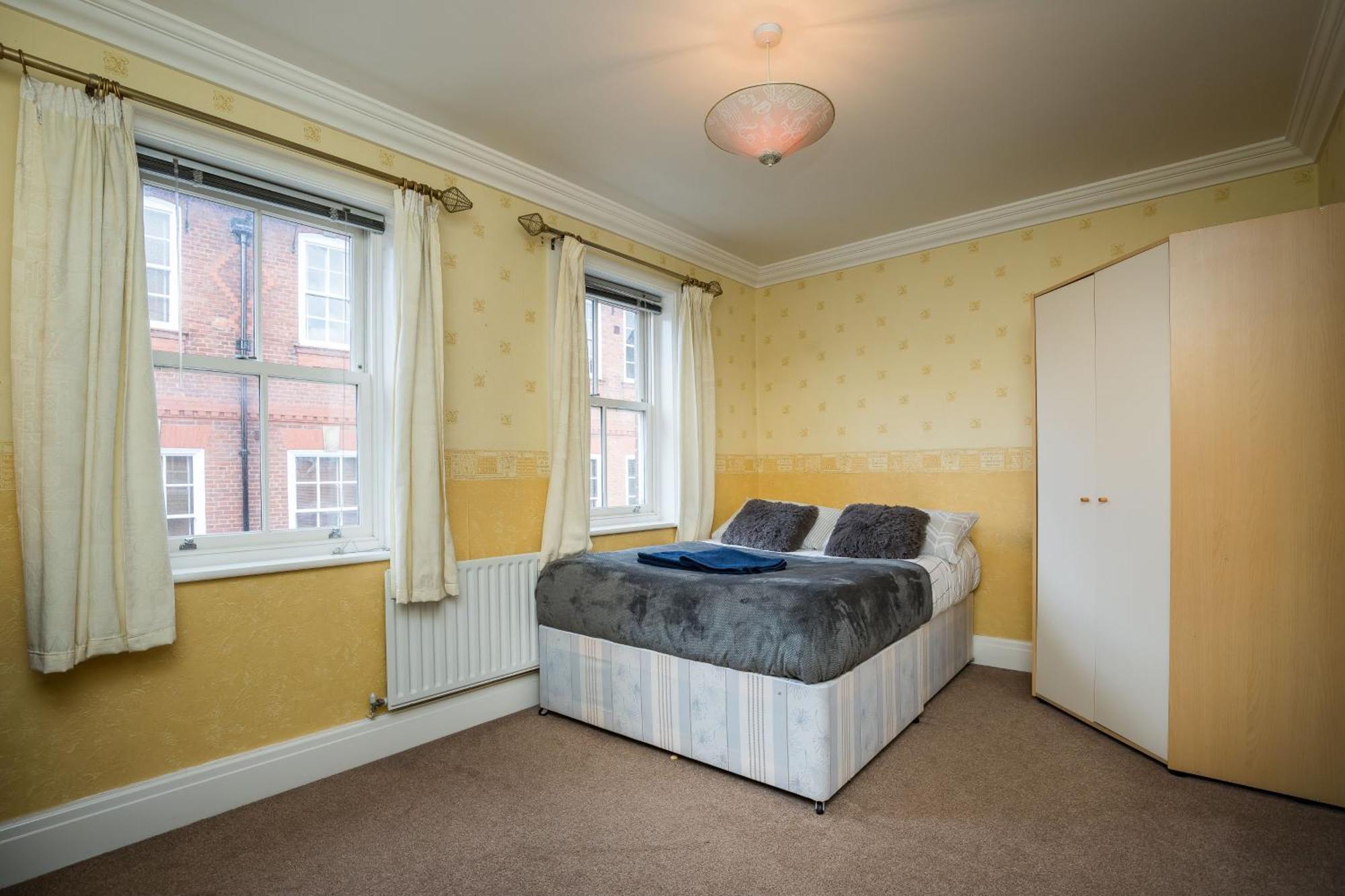 Hotel Spacious, 3 Bed House For 6 In Central Chester Esterno foto