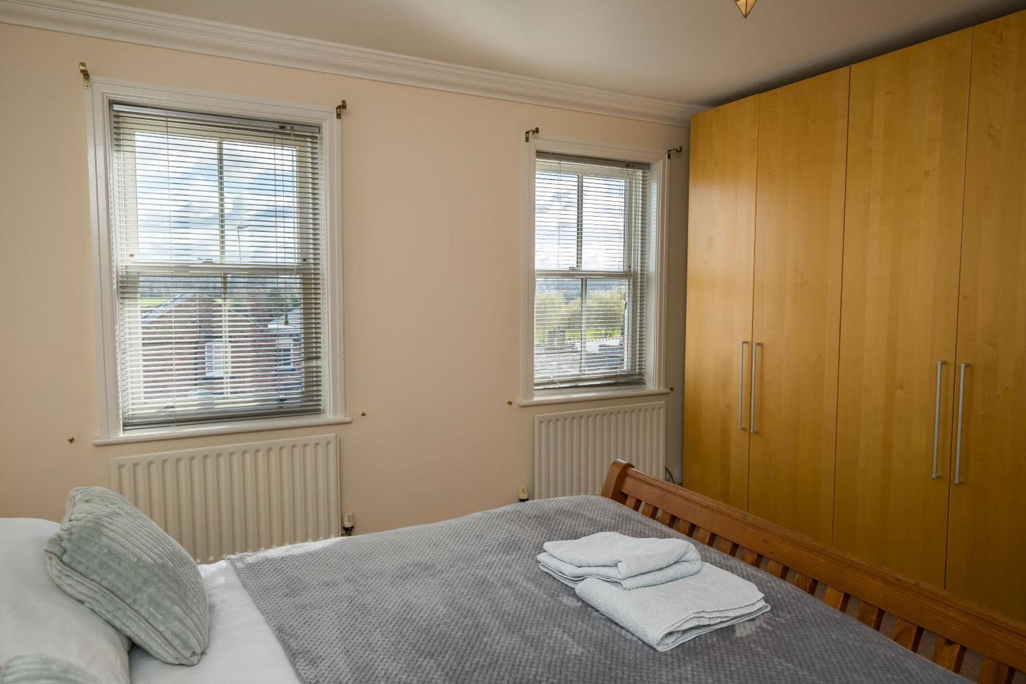 Hotel Spacious, 3 Bed House For 6 In Central Chester Esterno foto